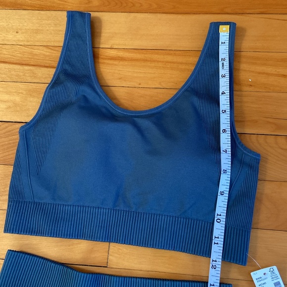 Reitmans Hyba leggings and top XS - Picture 3 of 9